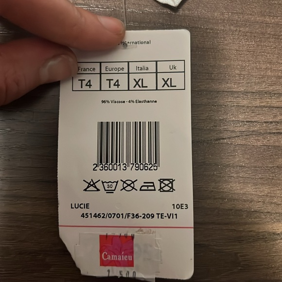 Brand new women’s top - Picture 6 of 6